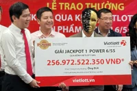 Một người từ Gia Lai nhận giải Jackpot 1 của Vietlott trị giá gần 257 tỉ đồng