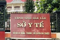 Kỷ luật Giám đốc Sở Y tế Đắk Lắk