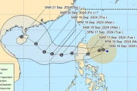 Thêm một áp thấp gần Philippines, có thể thành bão vào biển Đông