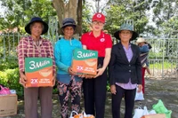 Trên 1.440 suất quà tặng người nghèo, khó khăn 4 huyện Chư Sê, Chư Pưh, Kông Chro và Mang Yang