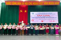 Kông Chro tôn vinh 27 tập thể, cá nhân hiến máu tình nguyện