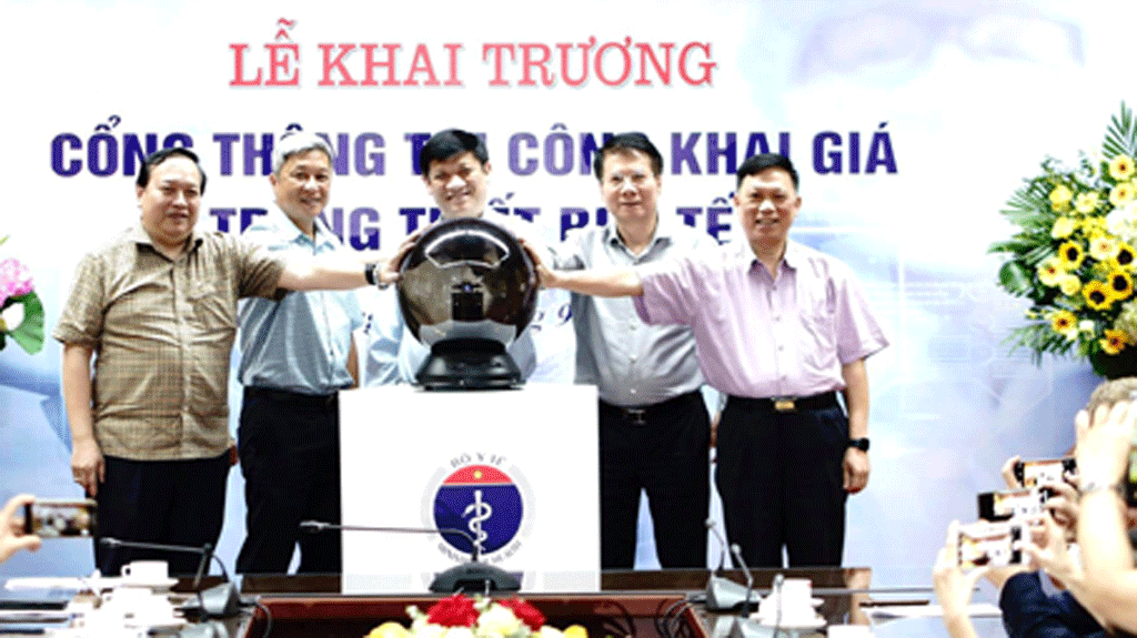  Chính thức khai trương cổng thông tin giá trang thiết bị y tế, Bộ Y tế cam kết minh bạch thị trường này - Ảnh: Thanh Hải