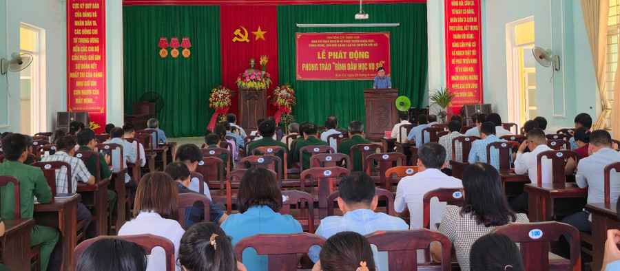 Quang cảnh lễ phát động. Ảnh: Thanh Tịnh 1123456.jpg