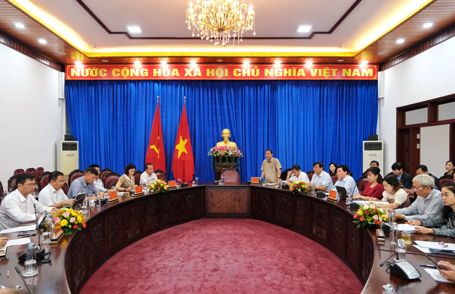 Quang cảnh buổi làm việc. Ảnh: MINH CHÂU