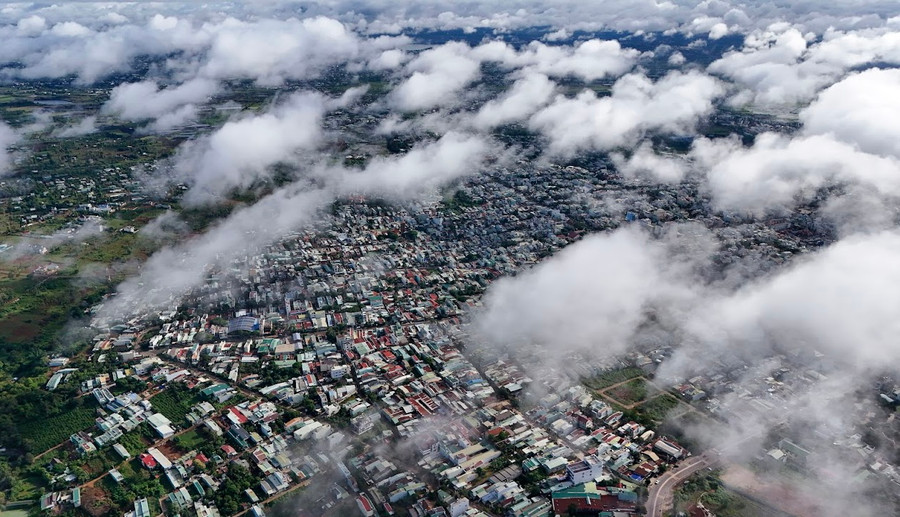 Các thành phố cao nguyên trong mùa hè thường giữ mức nhiệt từ 20-25 độ C, là nơi nghỉ mát lý tưởng. Ảnh: Bi Ly Các thành phố cao nguyên trong mùa hè thường giữ mức nhiệt từ 20-25 độ C, là nơi nghỉ mát lý tưởng. Ảnh: Bi Ly