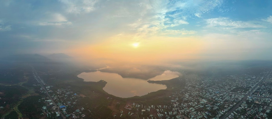 Biển Hồ-hay còn gọi là Hồ T'nưng được quy hoạch thành Khu du lịch quốc gia. Ảnh: Bi Ly Biển Hồ-hay còn gọi là Hồ T'nưng được quy hoạch thành Khu du lịch quốc gia. Ảnh: Bi Ly
