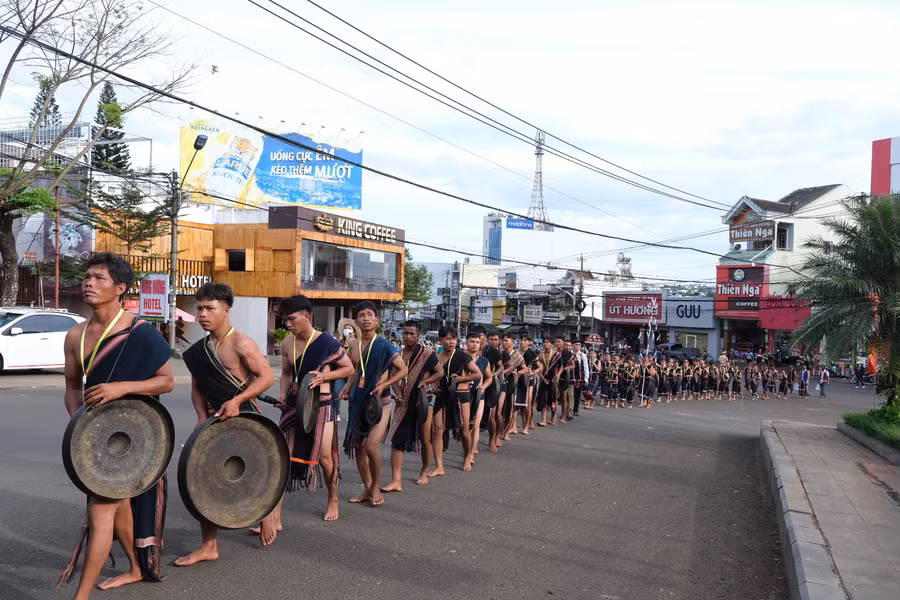 Tỉnh Gia Lai tổ chức nhiều sự kiện văn hóa nổi bật trong năm 2023, trong đó có thành công rực rỡ của Festival văn hóa cồng chiêng Tây Nguyên. Ảnh: Hoàng Ngọc