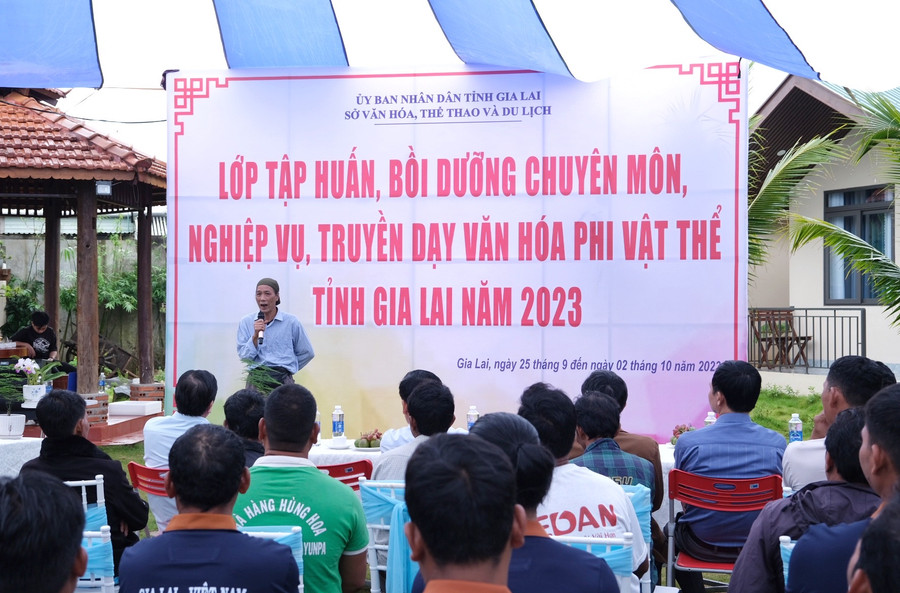 Quang cảnh khai mạc lớp tập huấn. Ảnh: Hoàng Ngọc