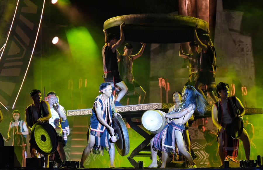 Sức sống cồng chiêng. Ảnh: Hoàng Ngọc Sức sống cồng chiêng. Ảnh: Hoàng Ngọc