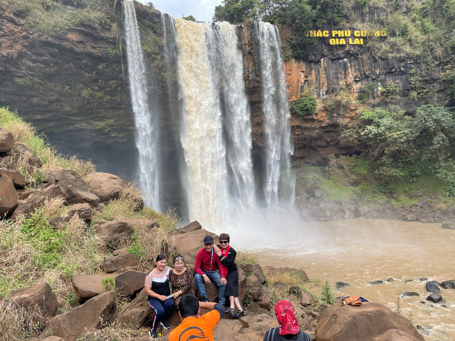 UBND tỉnh yêu cầu các địa phương tăng cường kiểm tra, kiểm soát chất lượng dịch vụ nhằm góp phần quảng bá hình ảnh đất và người Gia Lai. Ảnh: Minh Châu