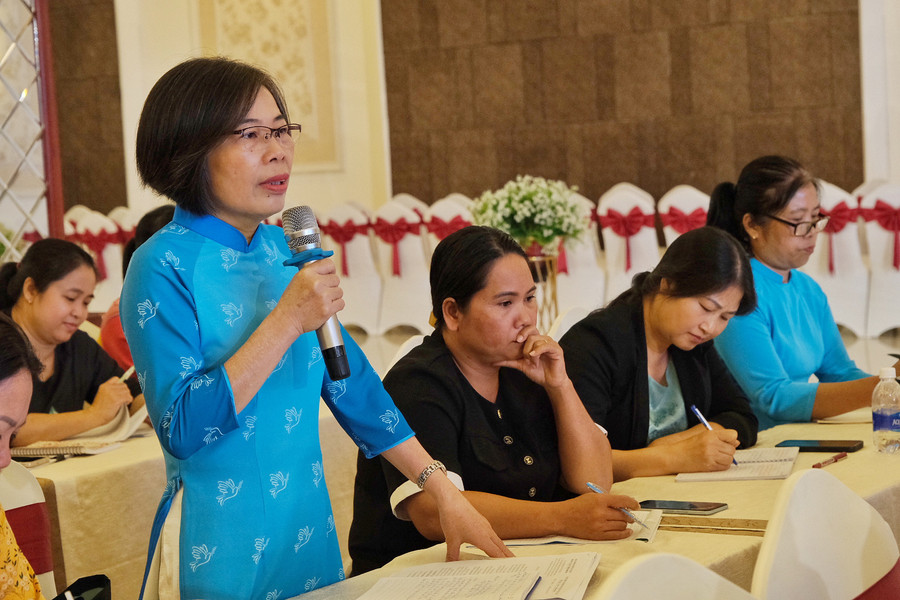 Các đại biểu đánh giá kết quả đạt được trong công tác Hội trong quý III. Ảnh: MINH CHÂU Các đại biểu đánh giá kết quả đạt được trong công tác Hội trong quý III. Ảnh: MINH CHÂU