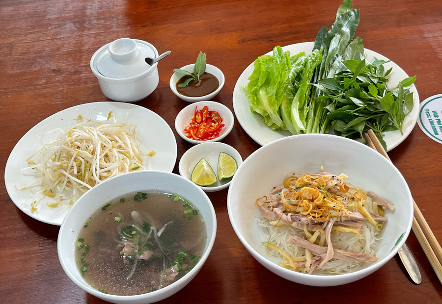 Phở khô Gia Lai được công nhận là một trong những món ăn mang &quot;Giá trị ẩm thực châu Á&quot;. Ảnh Hoàng Ngọc