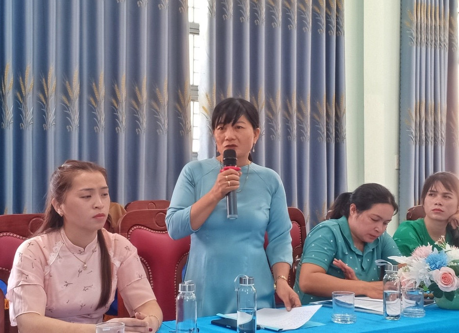 Các đại biểu chia sẻ kinh nghiệm, cách làm thiết thực hỗ trợ phụ nữ khuyết tật. Ảnh: Ngọc Lan Các đại biểu chia sẻ kinh nghiệm, cách làm thiết thực hỗ trợ phụ nữ khuyết tật. Ảnh: Ngọc Lan