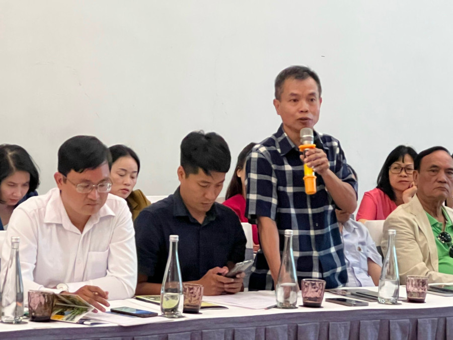 Ông Đặng Hồng Chung-Giám đốc Công ty Thương mại và Du lịch TN Group, Chủ tịch Chi hội Lữ hành Hải Phòng phát biểu tại hội nghị. Ảnh: Ngọc Diệp