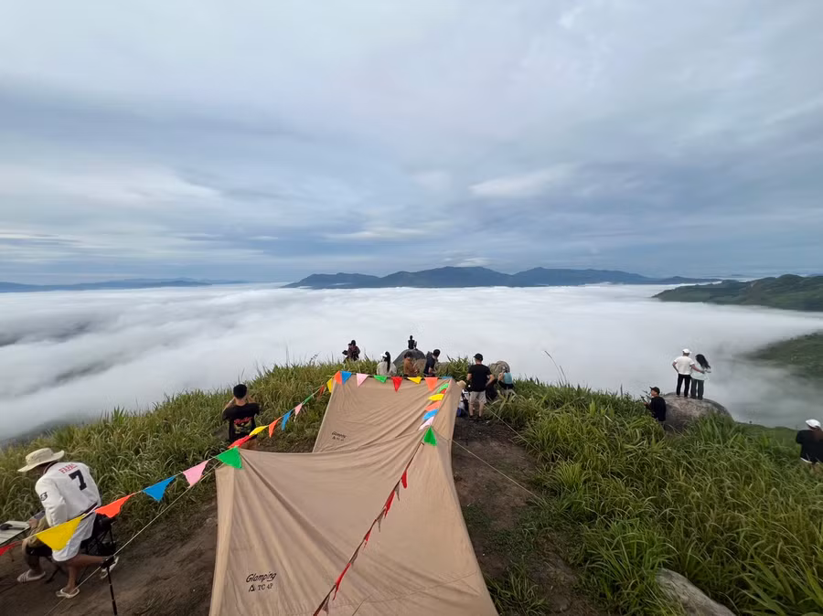 Thiên đường săn mây dành cho những bạn trẻ thích khám phá. Ảnh: Đoàn Lanh Thiên đường săn mây dành cho những bạn trẻ thích khám phá. Ảnh: Đoàn Lanh
