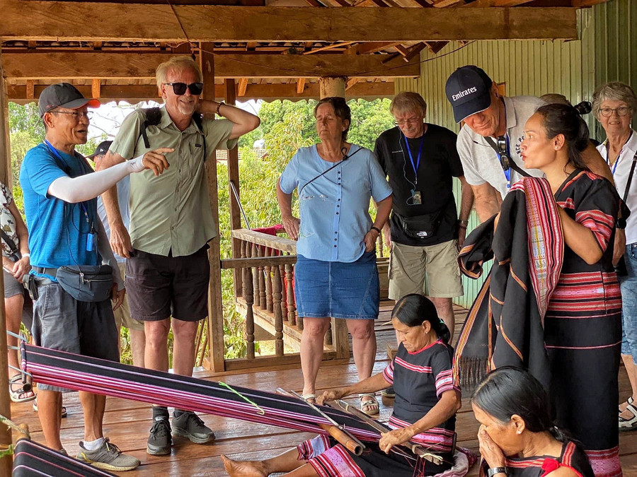 Khách quốc tế đến Gia Lai trong 3 tháng đầu năm tăng cao. Ảnh: Minh Châu Khách quốc tế đến Gia Lai trong 3 tháng đầu năm tăng cao. Ảnh: Minh Châu