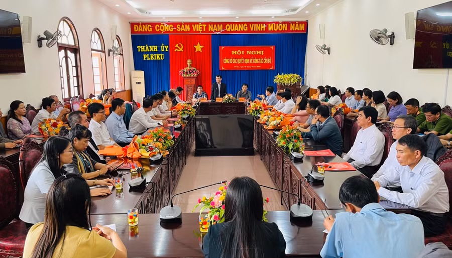 Quang cảnh hội nghị. Ảnh: Bá Bính