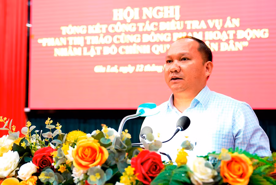 Phó Bí thư Tỉnh ủy Gia Lai Rah Lan Chung phát biểu chỉ đạo tại hội nghị. Ảnh: Hữu Trường