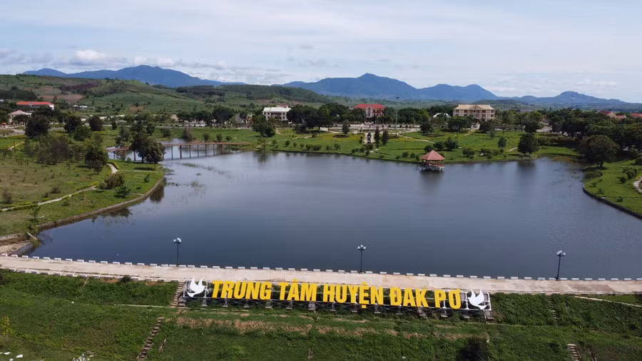 Một góc thị trấn Đak Pơ. Ảnh nguồn internet Một góc thị trấn Đak Pơ. Ảnh nguồn internet