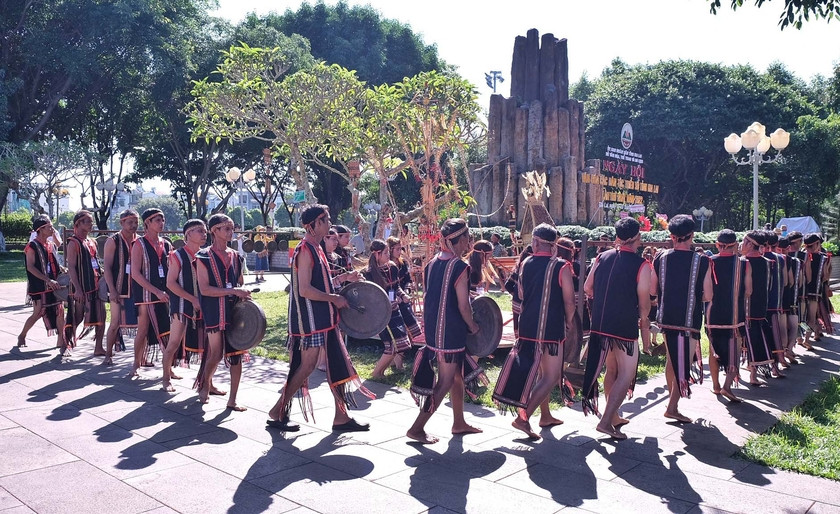 Không gian văn hóa cồng chiêng Tây Nguyên là di sản có tiềm năng khai thác kinh tế du lịch. Ảnh: Minh Châu Không gian văn hóa cồng chiêng Tây Nguyên là di sản có tiềm năng khai thác kinh tế du lịch. Ảnh: Minh Châu