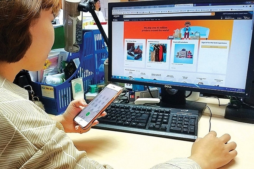 Sở Công thương tỉnh Gia Lai yêu cầu các website hoạt động thương mại điện tử buộc phải thông báo và đăng ký với Bộ Công thương. Ảnh minh họa Sở Công thương tỉnh Gia Lai yêu cầu các website hoạt động thương mại điện tử buộc phải thông báo và đăng ký với Bộ Công thương. Ảnh minh họa