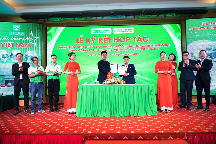 Hunonic Việt Nam chính thức ký kết hợp tác độc quyền với Nhà phân phối (NPP) tại Gia Lai-Tâm An Smart home trong lĩnh vực nhà thông minh Hunonic Việt Nam chính thức ký kết hợp tác độc quyền với Nhà phân phối (NPP) tại Gia Lai-Tâm An Smart home trong lĩnh vực nhà thông minh