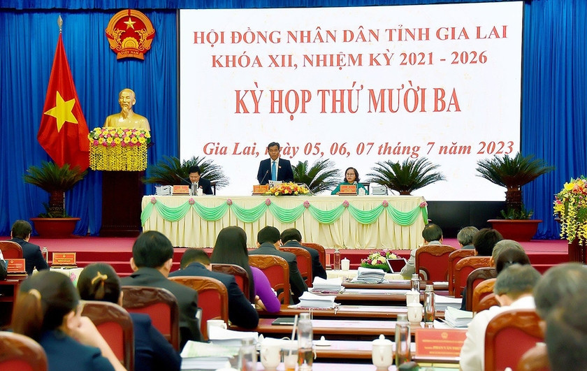 Quang cảnh kỳ họp thứ 13 HĐND tỉnh Gia Lai khóa XII (nhiệm kỳ 2021-2026). Ảnh: Đức Thụy Quang cảnh kỳ họp thứ 13 HĐND tỉnh Gia Lai khóa XII (nhiệm kỳ 2021-2026). Ảnh: Đức Thụy