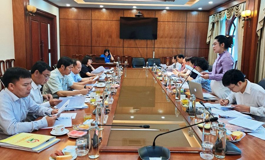 Quang cảnh duyệt nội dung, nhân sự Đại hội MTTQ Việt Nam tỉnh Gia Lai lần thứ XI, nhiệm kỳ 2024-2029. Ảnh: N.A Quang cảnh duyệt nội dung, nhân sự Đại hội MTTQ Việt Nam tỉnh Gia Lai lần thứ XI, nhiệm kỳ 2024-2029. Ảnh: N.A