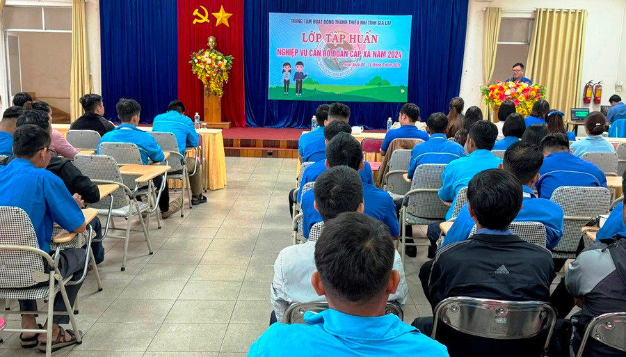 Quang cảnh lớp tập huấn nghiệp vụ công tác Đoàn. Ảnh: Hà Thành