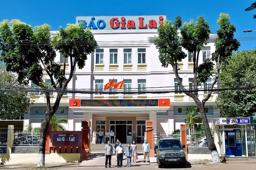 Báo Gia Lai là 1 trong số 15 đơn vị cấp tỉnh xếp loại xuất sắc trong phong trào toàn dân bảo vệ an ninh Tổ quốc năm 2023. Ảnh: Đ.T