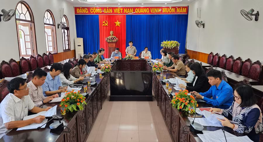 Quang cảnh cuộc họp. Ảnh: Bá Bính