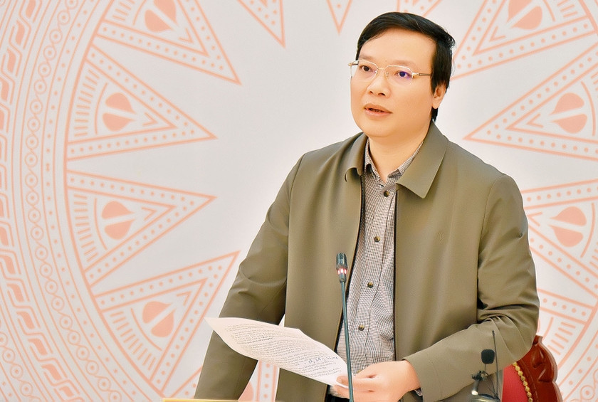 Phó Bí thư Tỉnh ủy, Chủ tịch UBND tỉnh Trương Hải Long phát biểu tại hội nghị. Ảnh: Đức Thụy