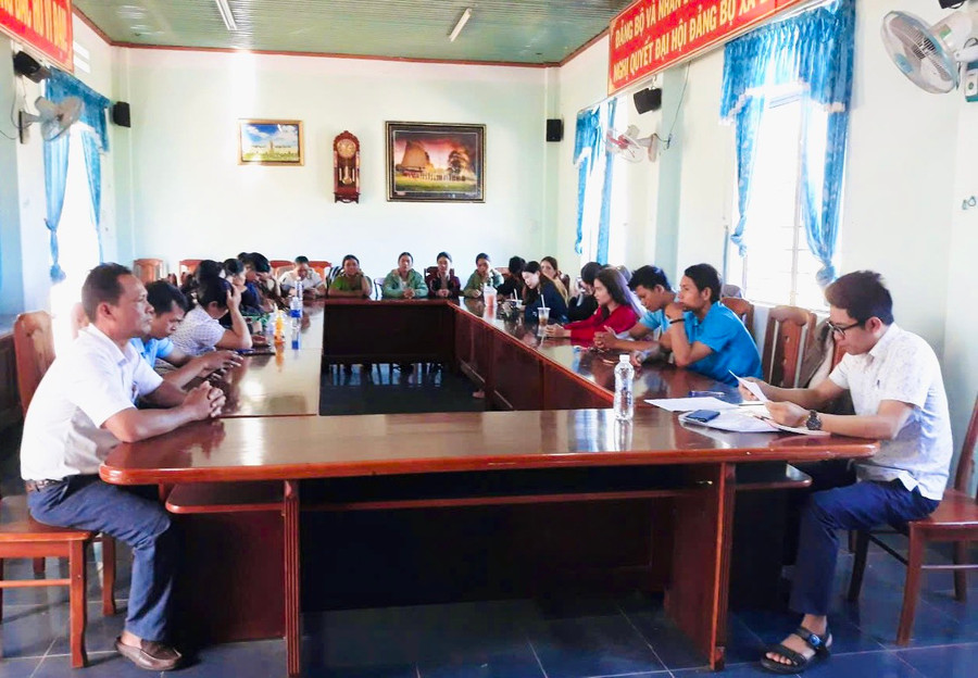 22 học viên là hộ nông dân người DTTS (xã Ia Khai, huyện Ia Grai) được đào tạo kỹ thuật trồng cây điều ĐDH 102-293 và PN1. Ảnh: Mai Ka