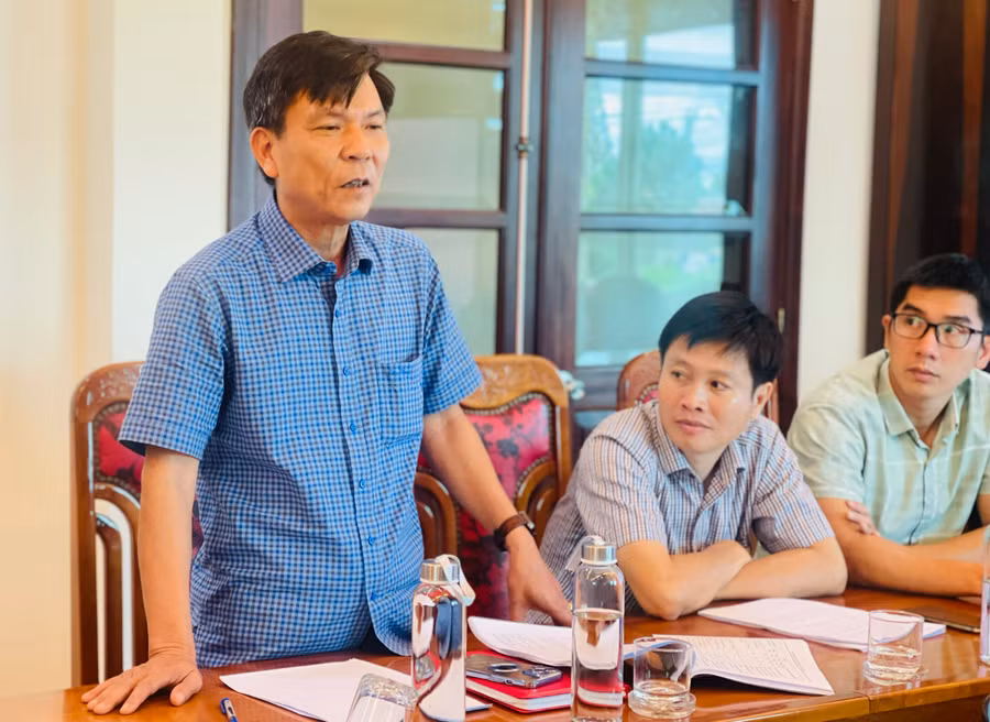 Đại diện Công ty TNHH một thành viên Cao su Chư Sê báo cáo tình hình hoạt động của Công ty. Ảnh: Mai Ka