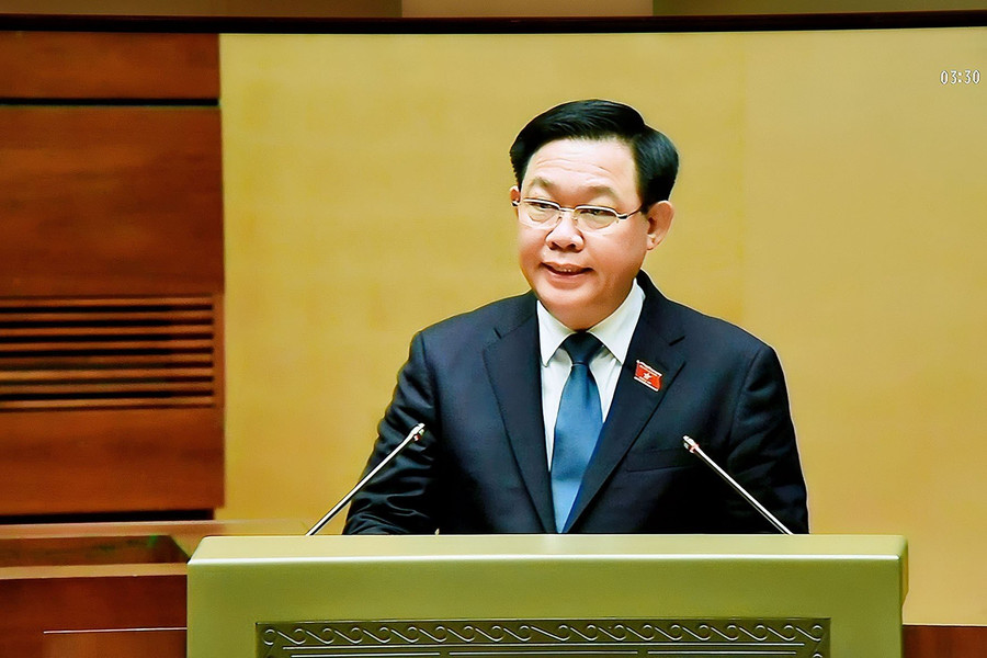 Chủ tịch Quốc hội Vương Đình Huệ phát biểu kết luận phiên chất vấn và trả lời chất vấn. Ảnh: Đức Thụy