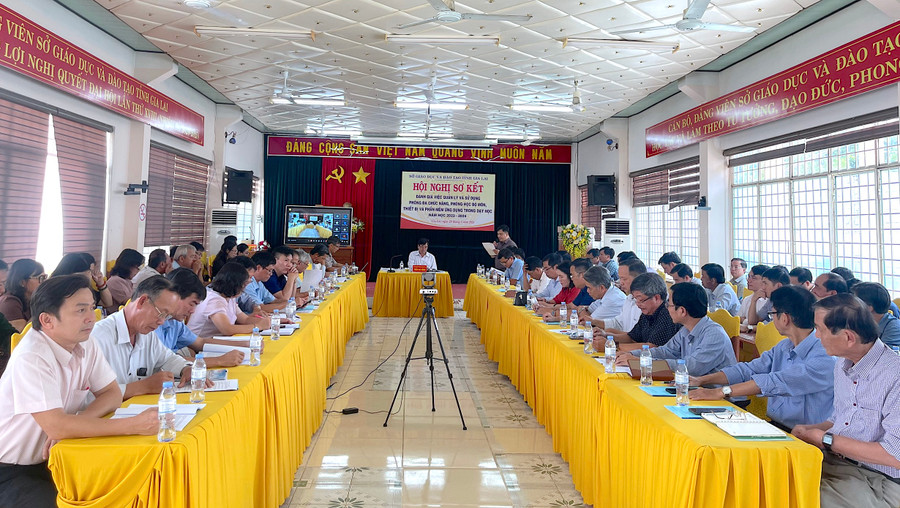 Quang cảnh hội nghị. Ảnh: Ngọc Thanh