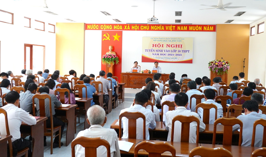 Quang cảnh hội nghị. Ảnh: Mộc Trà