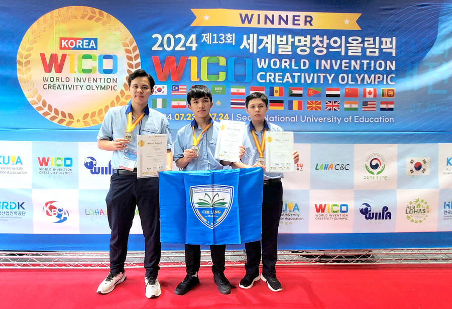 Học sinh Trường THPT Chi Lăng đạt huy chương bạc kỳ thi Olympic Phát minh và Sáng tạo thế giới. Ảnh: ĐVCC