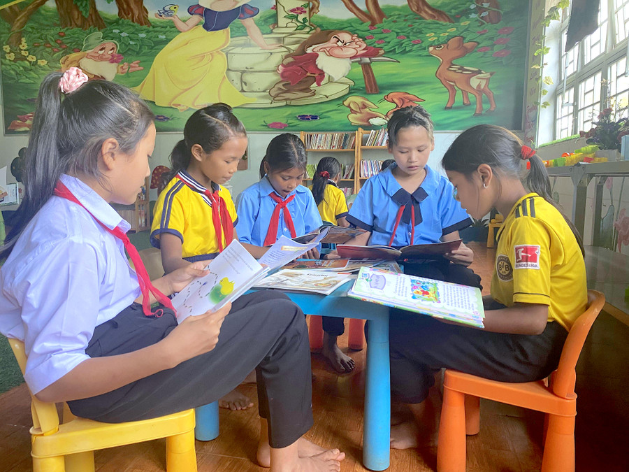 Văn hóa đọc đang dần lan tỏa trong học sinh các trường học trên địa bàn tỉnh. Ảnh: Mộc Trà Văn hóa đọc đang dần lan tỏa trong học sinh các trường học trên địa bàn tỉnh. Ảnh: Mộc Trà