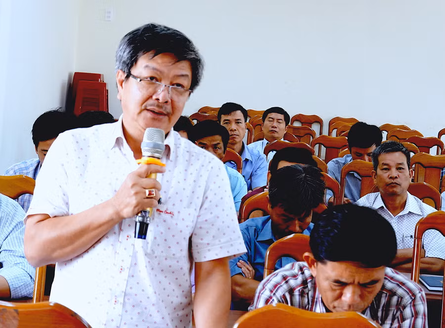 Ông Phạm Ngọc Hai-Trưởng Phòng GD-ĐT huyện Đak Đoa đề xuất nên lùi thời gian thí điểm phương thức tuyển sinh vào lớp 10 đến năm học 2025-2026 thay vì năm học 2024-2025. Ảnh: Mộc Trà