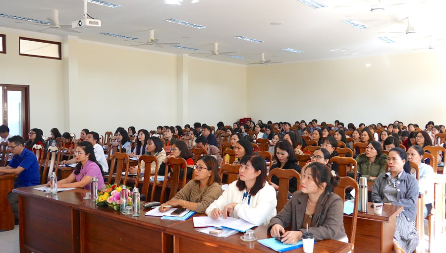 Các đại biểu tham gia tập huấn. Ảnh: Mộc Trà Các đại biểu tham gia tập huấn. Ảnh: Mộc Trà