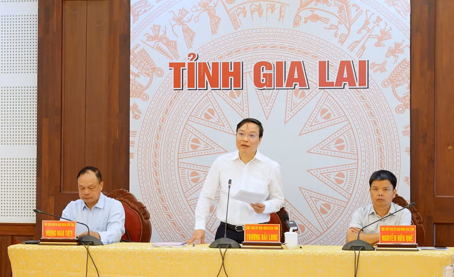 Chủ tịch UBND tỉnh Trương Hải Long phát biểu chỉ đạo tại hội nghị. Ảnh: Mộc Trà