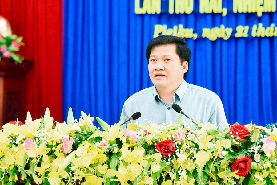 Phó Chủ tịch Thường trực HĐND tỉnh Trương Văn Đạt trả lời các kiến nghị của Thường trực HĐND cấp huyện. Ảnh Đức Thụy Phó Chủ tịch Thường trực HĐND tỉnh Trương Văn Đạt trả lời các kiến nghị của Thường trực HĐND cấp huyện. Ảnh Đức Thụy