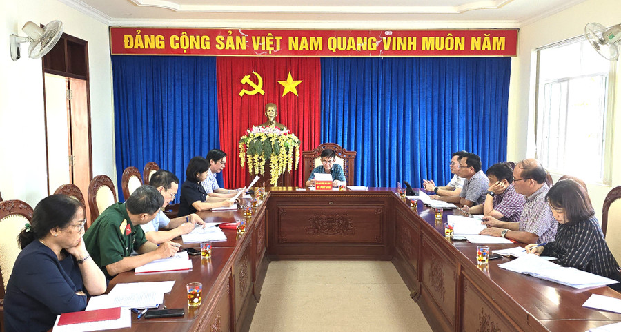 Quang cảnh cuộc họp của Tiểu ban Tuyên truyền và Phục vụ Đại hội Đảng bộ TP. Pleiku lần thứ XIII (nhiệm kỳ 2025-2030). Ảnh: B.B Quang cảnh cuộc họp của Tiểu ban Tuyên truyền và Phục vụ Đại hội Đảng bộ TP. Pleiku lần thứ XIII (nhiệm kỳ 2025-2030). Ảnh: B.B