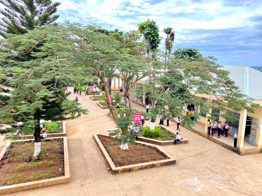 Trường THCS Ngô Gia Tự (xã An Phú) sẽ được đầu tư xây dựng dãy phòng học 4 tầng, 20 phòng học và các hạng mục phụ. Ảnh: Mộc Trà