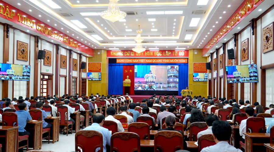 Quang cảnh hội nghị tại Hội trường 2-9 (TP. Pleiku). Ảnh: Mộc Trà Quang cảnh hội nghị tại Hội trường 2-9 (TP. Pleiku). Ảnh: Mộc Trà