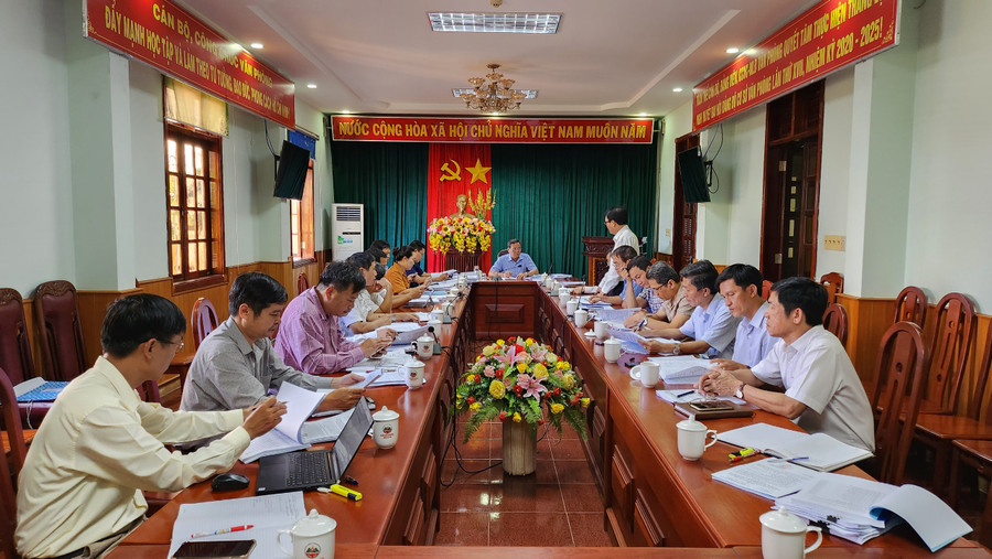 Quang cảnh buổi giám sát. Ảnh: Mộc Trà