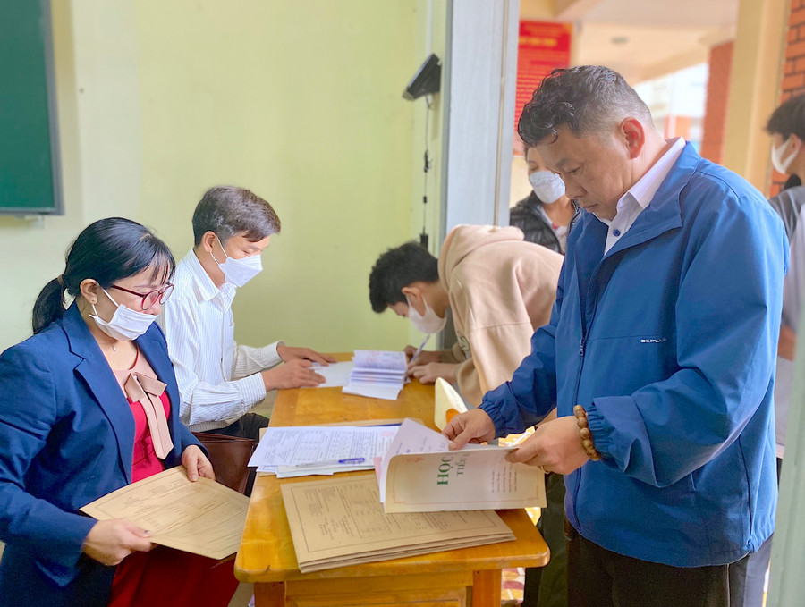 Các trường THPT trên địa bàn tỉnh Gia Lai tiếp tục thực hiện phương thức xét tuyển sinh vào lớp 10 năm học 2024-2025 (trừ Trường THPT chuyên Hùng Vương). Ảnh: Mộc Trà Các trường THPT trên địa bàn tỉnh Gia Lai tiếp tục thực hiện phương thức xét tuyển sinh vào lớp 10 năm học 2024-2025 (trừ Trường THPT chuyên Hùng Vương). Ảnh: Mộc Trà