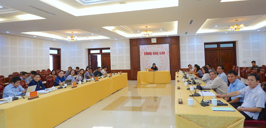 Quang cảnh hội nghị tại điểm cầu UBND tỉnh Gia Lai. Ảnh: Mộc Trà Quang cảnh hội nghị tại điểm cầu UBND tỉnh Gia Lai. Ảnh: Mộc Trà
