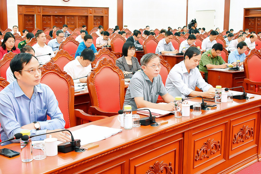 Đại biểu tham dự hội nghị lần thứ 16 Ban Chấp hành Đảng bộ tỉnh Gia Lai khóa XVI (mở rộng). Ảnh: Đức Thụy Đại biểu tham dự hội nghị lần thứ 16 Ban Chấp hành Đảng bộ tỉnh Gia Lai khóa XVI (mở rộng). Ảnh: Đức Thụy